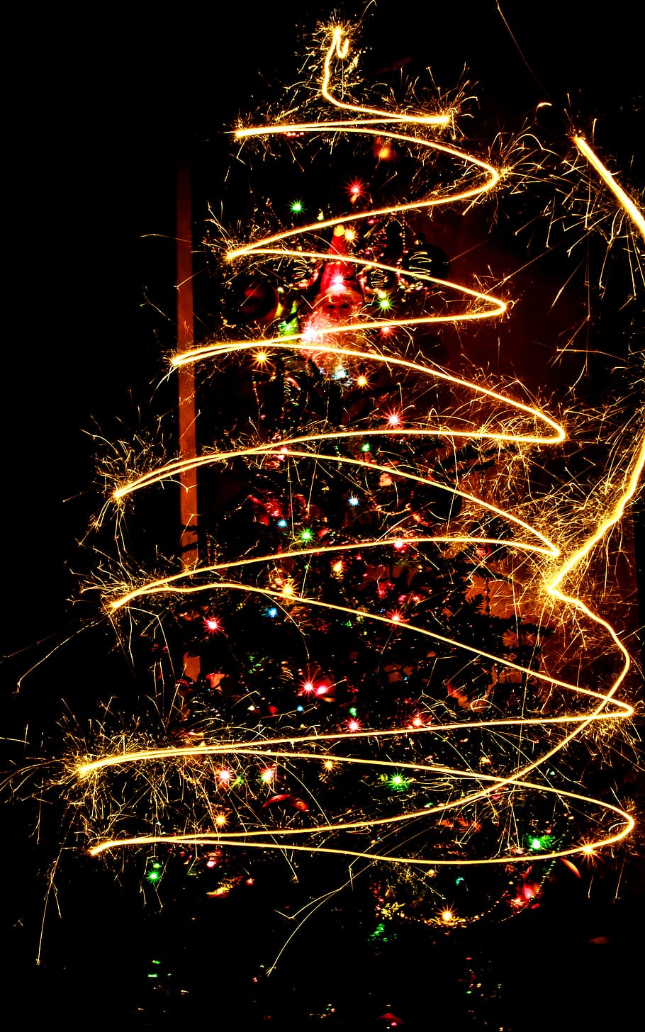 Weihnachtsbaum, lizenzfrei, Quelle: piqsels